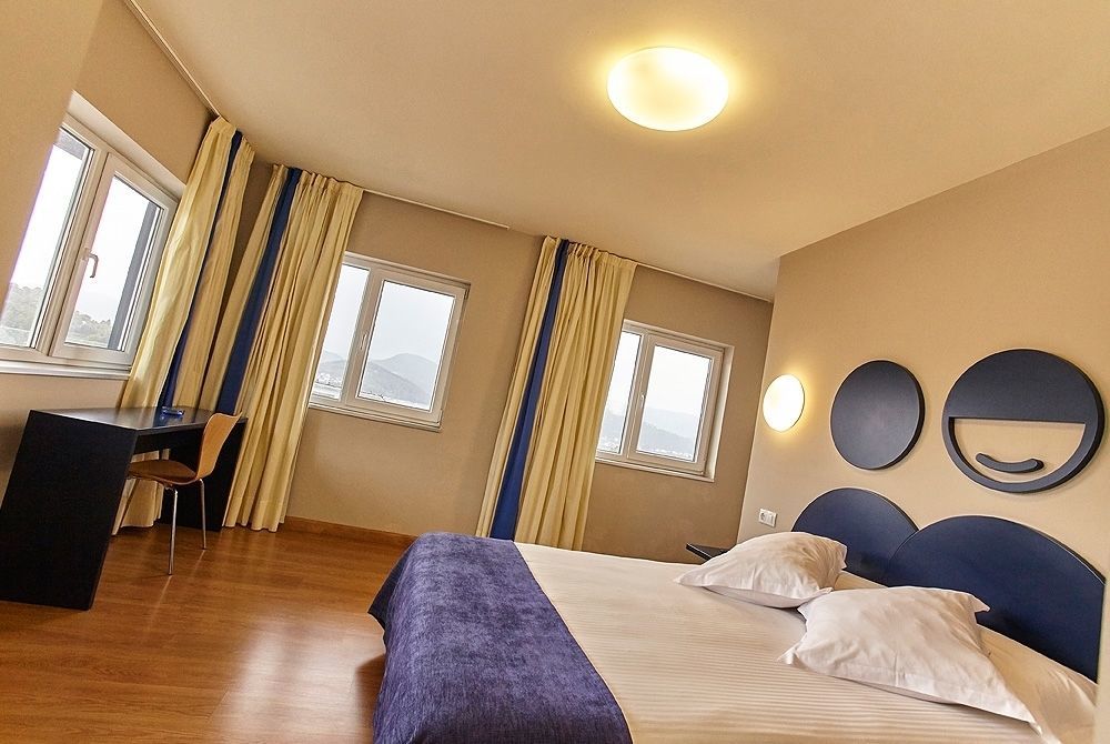 Hotel Boa Vista Viveiro Eksteriør billede